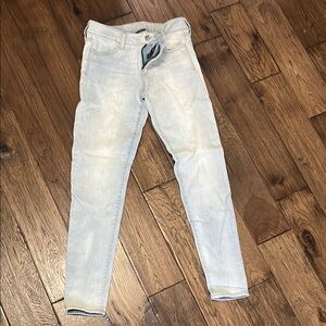 Women’s 8 Super Stretch X American Eagle Outfitters Light Wash Jeggings